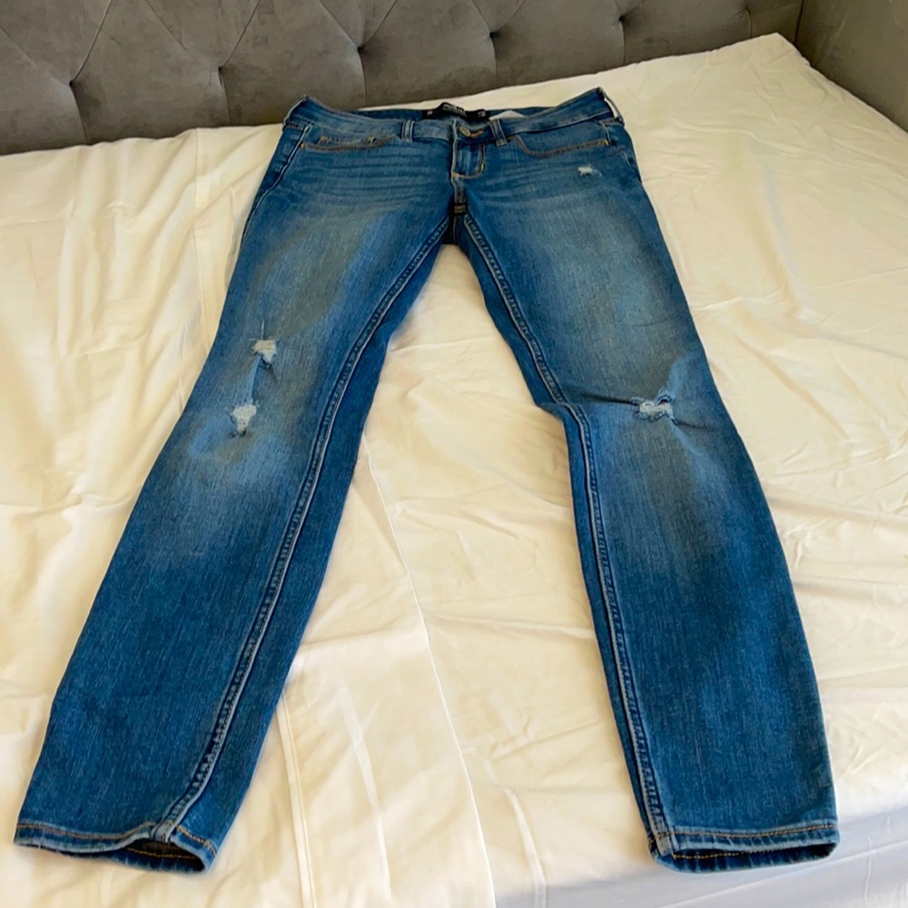 Hollister jean